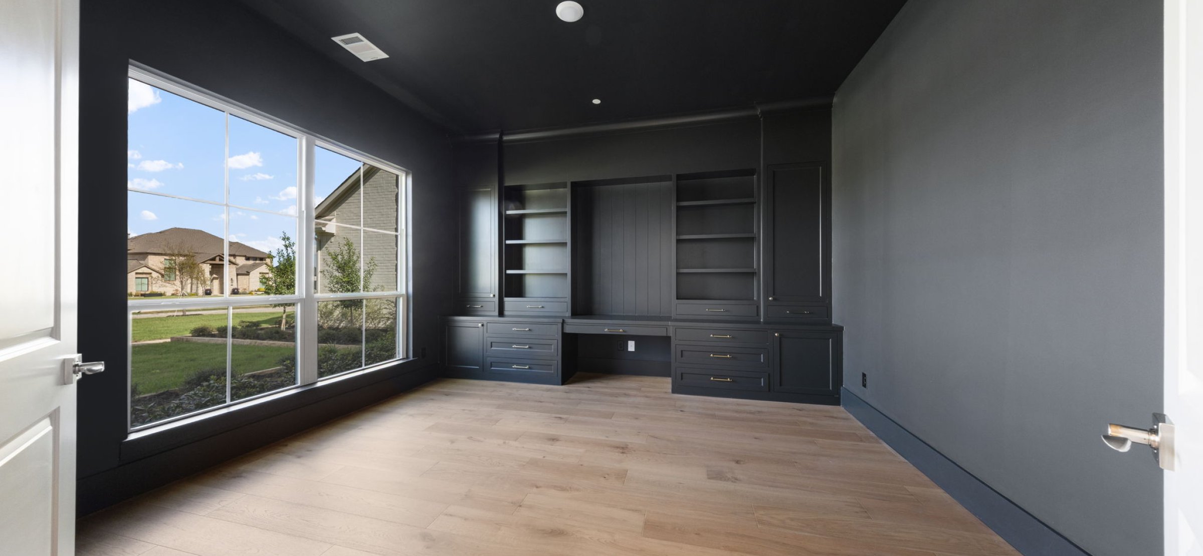 313 Chapel View